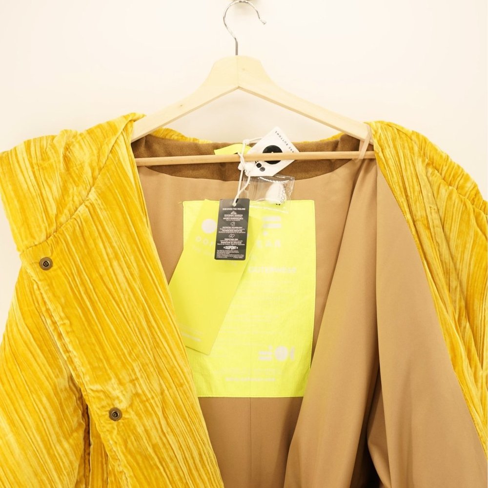 Anthropologie OOF Saffron Velvet Puffer Jacket - Picture 13 of 15